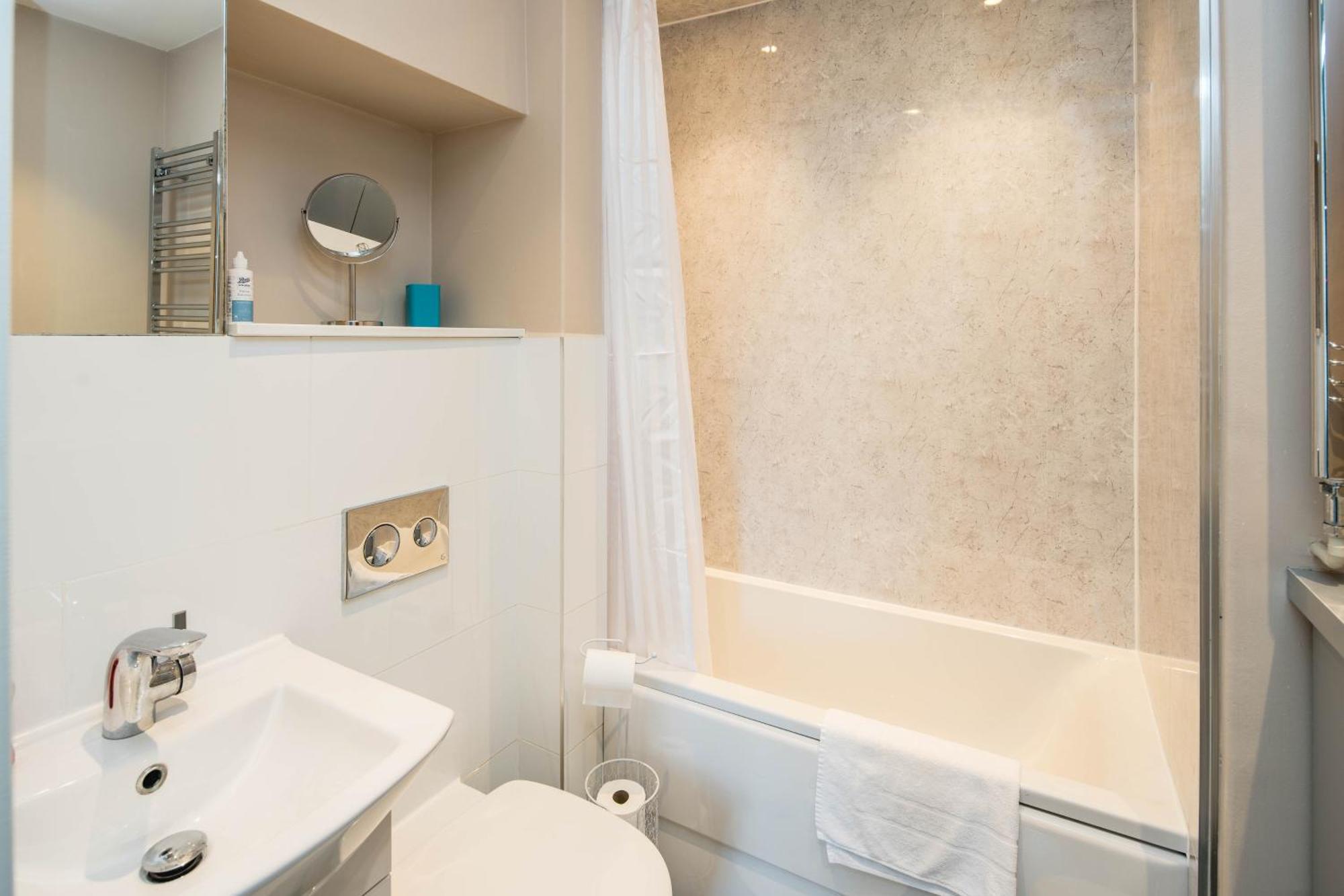 Superb 1Bd Flat In The Heart Of Camden Town Leilighet London Eksteriør bilde